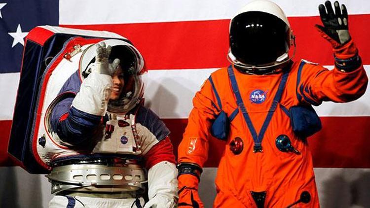 NASA yeni nesil uzay giysilerini görücüye çıkardı