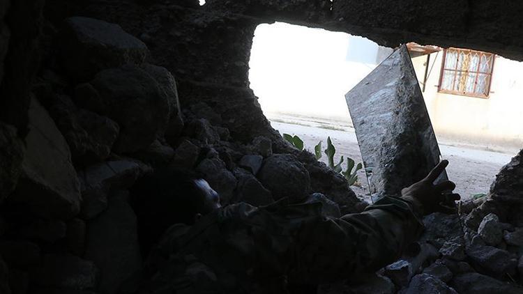 Deyrizorlu Araplar YPG/PKKyla çatıştı