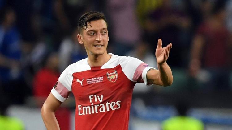 Unai Emeryden Mesut Özil açıklaması