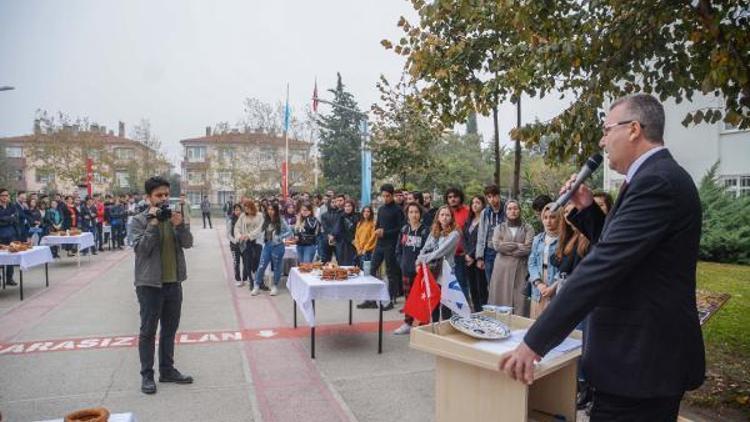 Başkan Özkan üniversite öğrencileriyle bir araya geldi