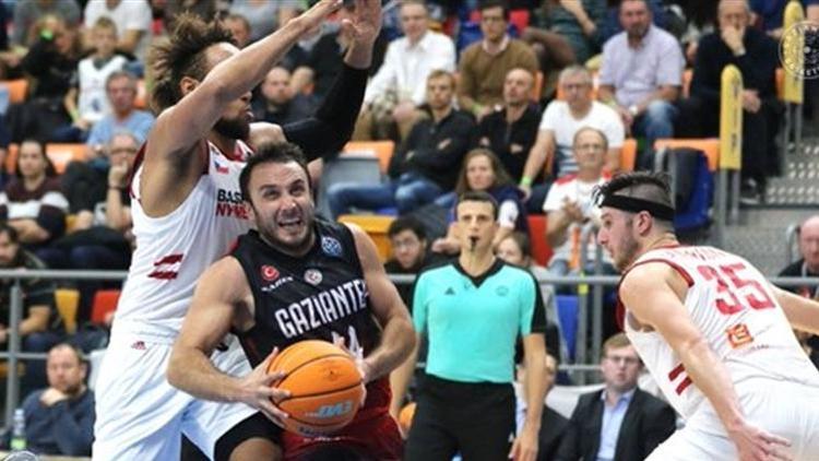 ERA Nymburk: 74 - Gaziantep Basketbol: 72