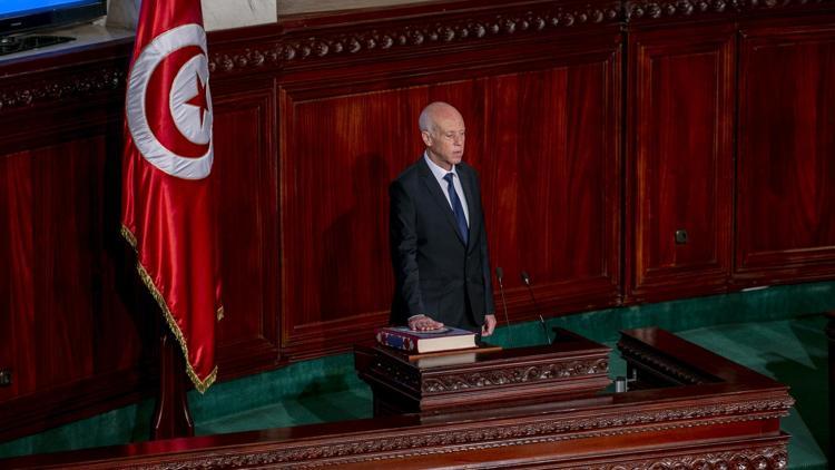 Tunusun yeni Cumhurbaşkanı Kays Said yemin etti