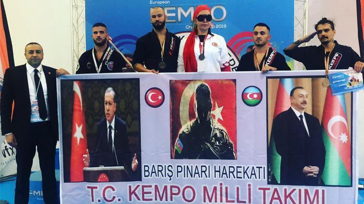 Türkiye Kempo Milli Takımından Mehmetçiğe asker selamı