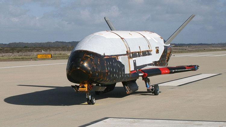 ABDnin insansız uzay uçağı 780 günlük yörünge seferini tamamladı
