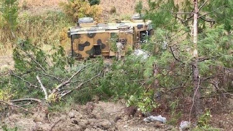 Kahramanmaraşta askeri araç devrildi: 4 yaralı