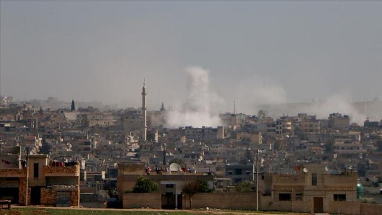 İdlibe hava ve kara saldırıları sürüyor