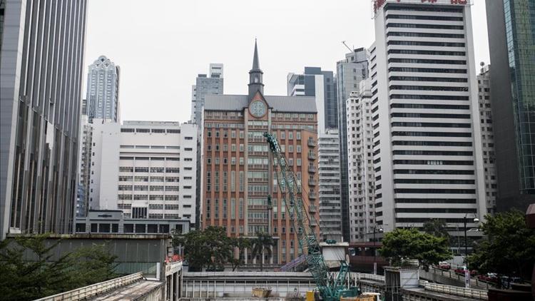 Hong Kong ekonomisi teknik resesyona girdi