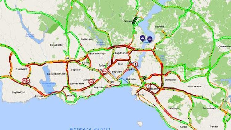 İstanbulda iş çıkışı trafik kilitlendi