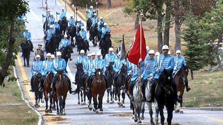 Süvari geleneği burada yaşatılıyor