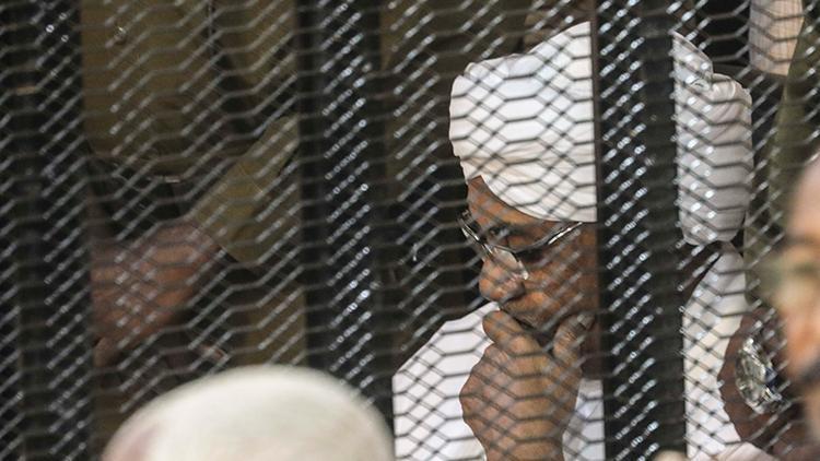 Beşir Sudanda aklanırsa Uluslararası Ceza Mahkemesinde yargılanabilir