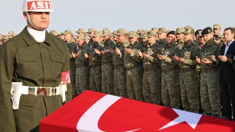 Şehit Topçunun cenazesi memleketi Osmaniyeye uğurlandı