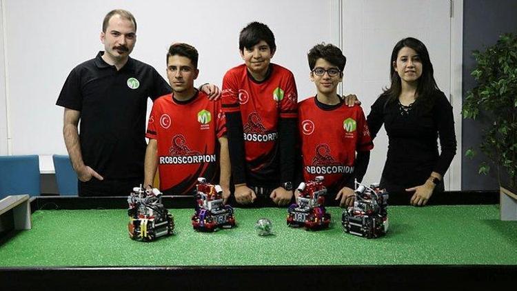 Türk robot takımı Roboscorpion olimpiyatlarda şampiyonluk hedefliyor