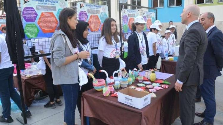 Sarayköyde TÜBİTAK Bilim Fuarı Sergisi açıldı