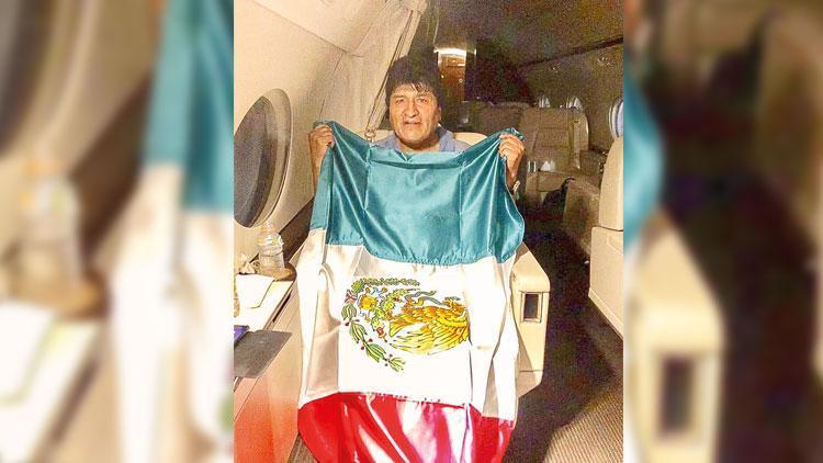 Bolivya’nın istifaya zorlanan lideri: Meksika’ya sığındı ‘geri döneceğim’ dedi