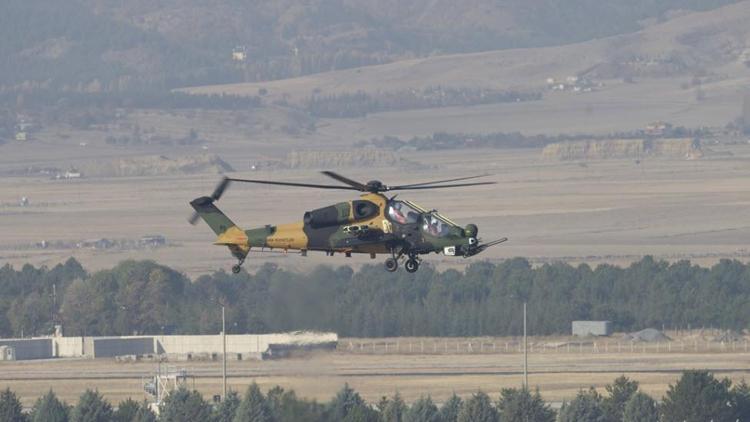 Güçlenen Atak helikopterinden ilk uçuş