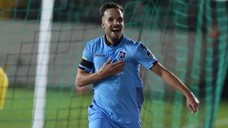 Novak Trabzonsporla neden sözleşme yenilemedi Menajeri açıkladı
