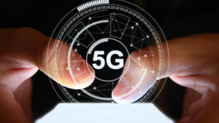 5G şebekesiyle etkileşim kurup lastik üretti