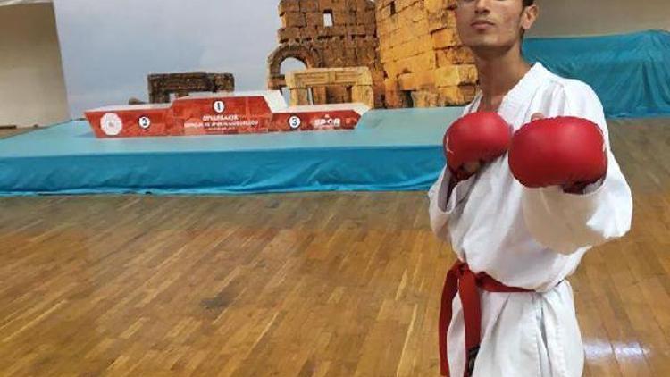 Hüseyin Yasir Altay, Karatede Türkiye 3üncüsü oldu