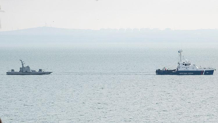 Rusya, Kerç Boğazında el koyduğu gemileri Ukraynaya teslim etti