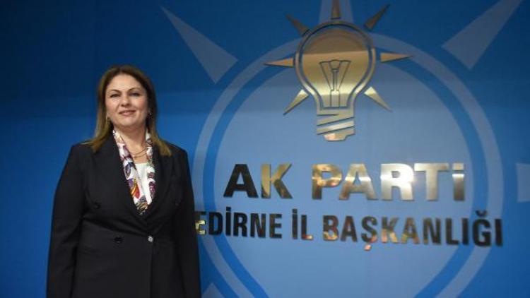 Edirnede  Ak Partiye  kadın il başkanı atandı