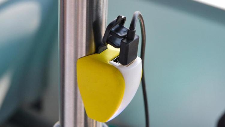 Halka açık USB şarj istasyonlarında kullanıcıları bekleyen tehlike