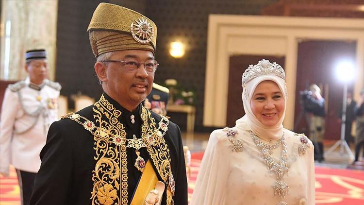 Malezya Kraliçesi Kuruluş Osman dizisini tavsiye etti