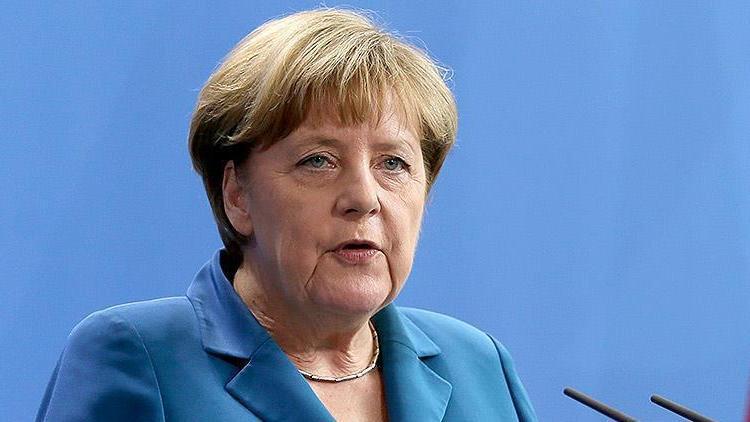 Merkel, iş dünyasının taleplerini onaylamadı