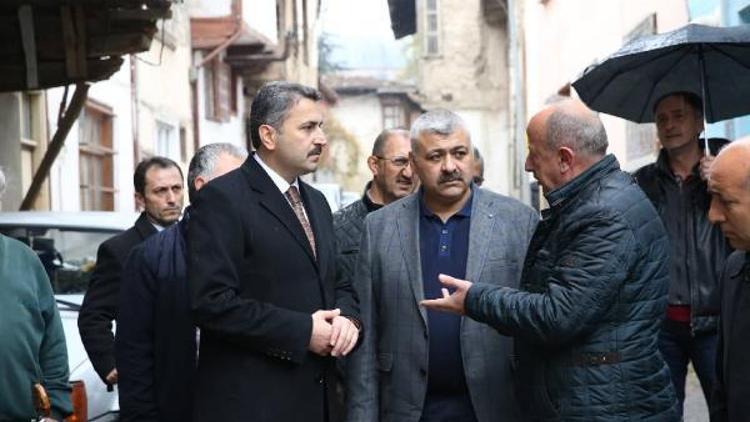 Başkan Eroğlu, mahalle gezilerini sürdürdü