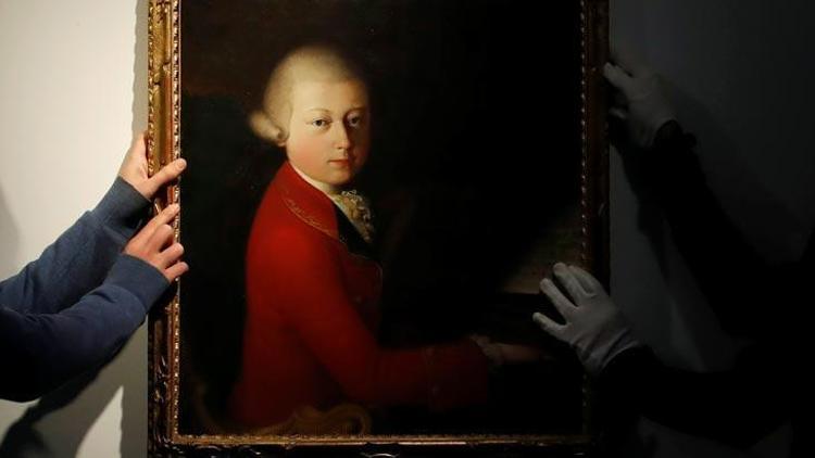 Mozartın çocukluk portesi 4 milyon euroya satıldı