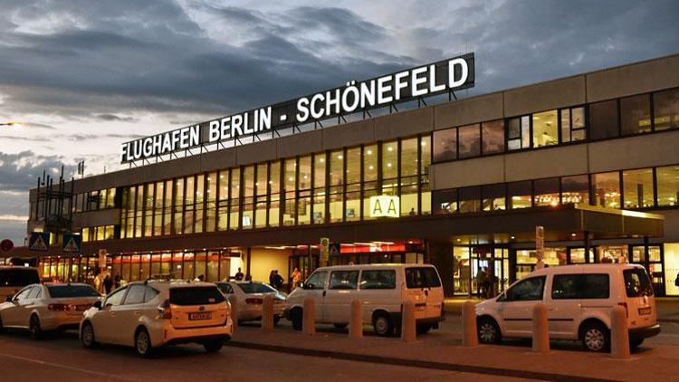 Schönefeld Havaalanı’nda hayat normale döndü