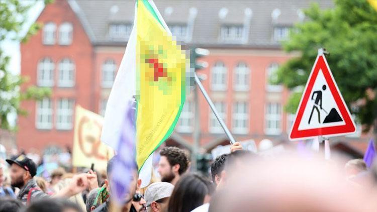 İngilterede terör örgütü PKK yandaşları Türk öğrenciye saldırdı