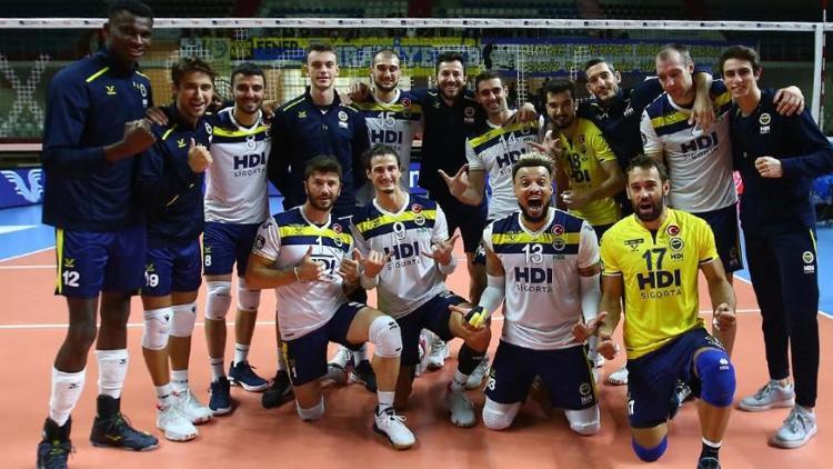 Fenerbahçe HDI Sigorta Erkek Voleybol Takımına sponsor