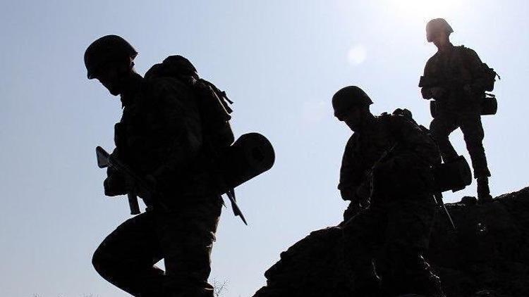 Son dakika... MSB duyurdu: 5 PKKlı terörist güvenlik güçlerimize teslim oldu