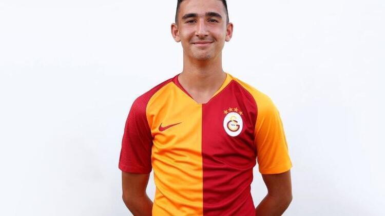 Genç futbolcu Emin Bayram kimdir kaç yaşındadır