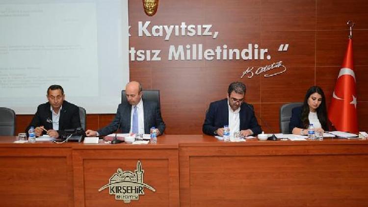 Kırşehir Belediyesinde maaş tartışması