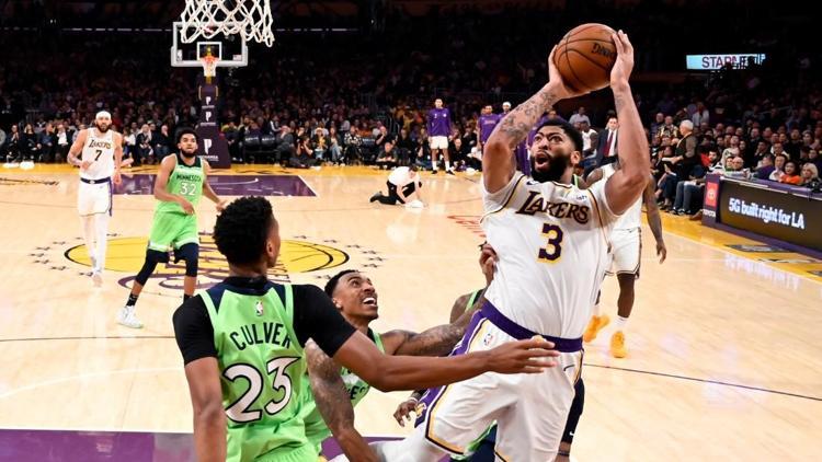 NBAde günün sonuçlar | Lakers, Davisin 50 sayı attığı maçta Timberwolvesu yendi