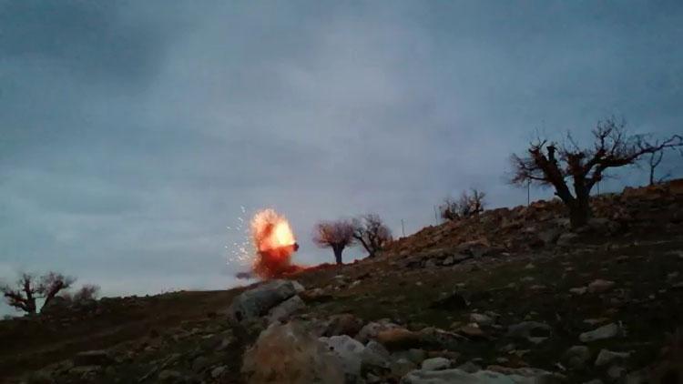 Yol yapım çalışmasında havan mermisi bulundu