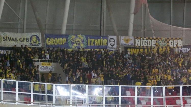 Fenerbahçe, Sivasspor deplasmanında biletleri tüketti