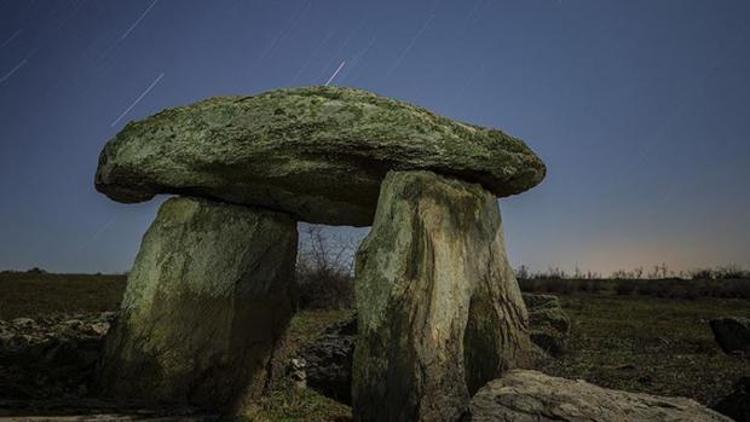 Trakya dolmenlerine Stonehenge benzetmesi