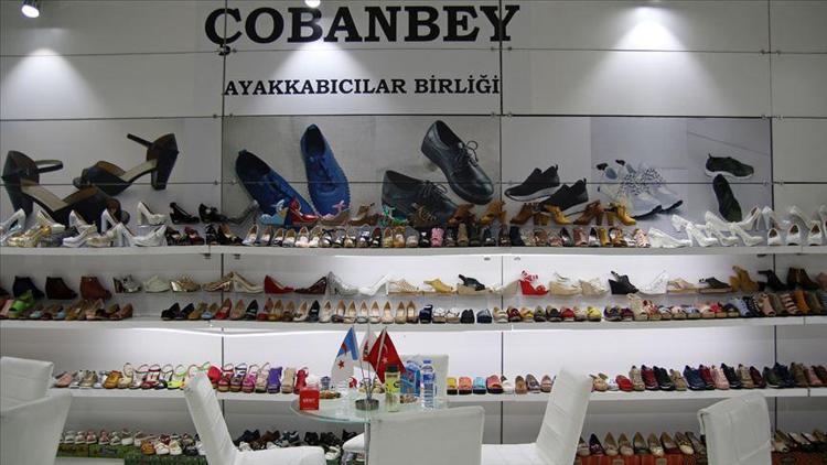 Terörden arındırılan Çobanbey ve Azezde ayakkabı sektörü canlandı