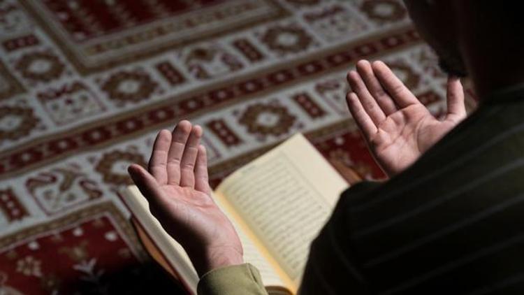 Sabır duası nedir Sabır duası Arapça ve Türkçe okunuşu