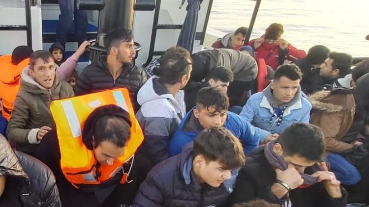 Enezde 36 kaçak göçmen yakalandı