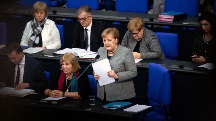 Milletvekilleri sordu, Merkel yanıtladı
