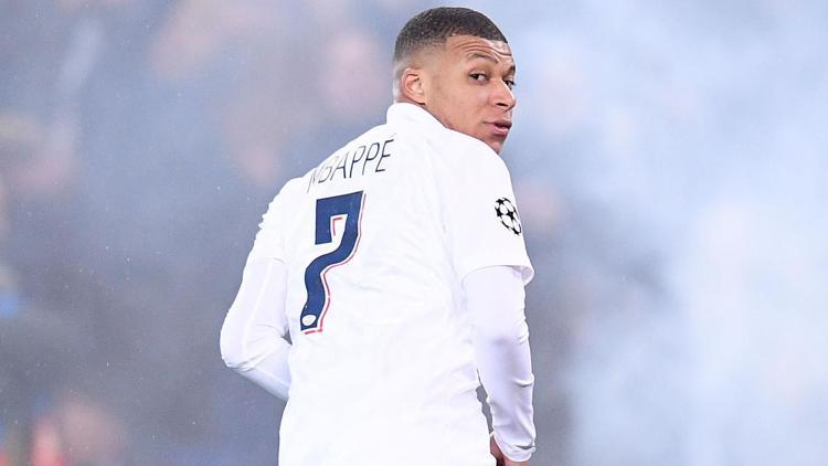 En değerli futbolcu 225 milyon avroyla PSGnin yıldızı Mbappe