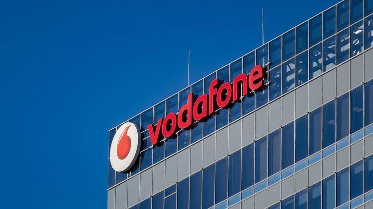 Vodafone, her iki eşe de doğum izni verecek