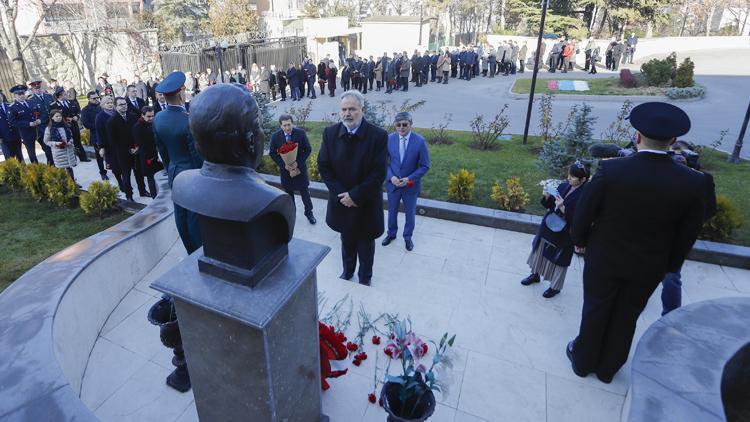 Rus büyükelçi Karlov, Ankarada anıldı