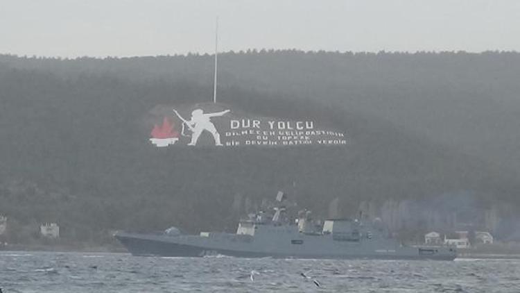 Rus savaş gemisi, Çanakkale Boğazı’ndan geçti