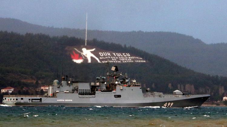Rus savaş gemisi Admiral Makarov, Çanakkale Boğazından geçti