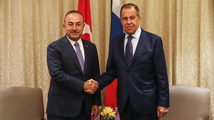 Son dakika: Bakan Çavuşoğlu Lavrov ile görüştü