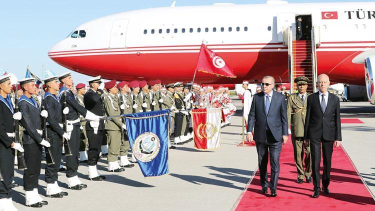 Libya mutabakatının ardından Tunus’a sürpriz ziyaret